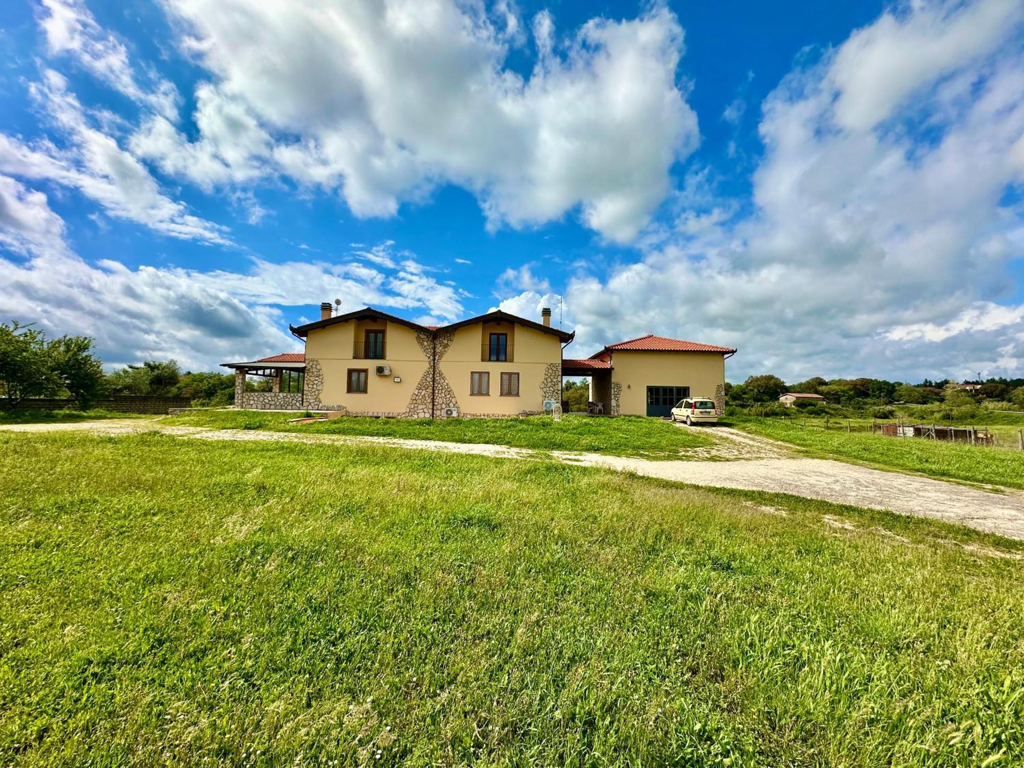 Villa Tuscia Apartments Tuscania Luaran gambar